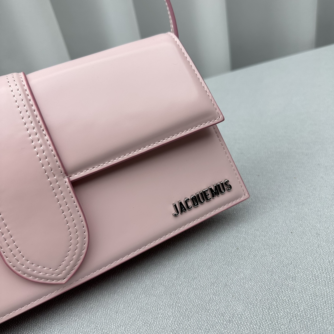 Jacquemus Satchel Bags